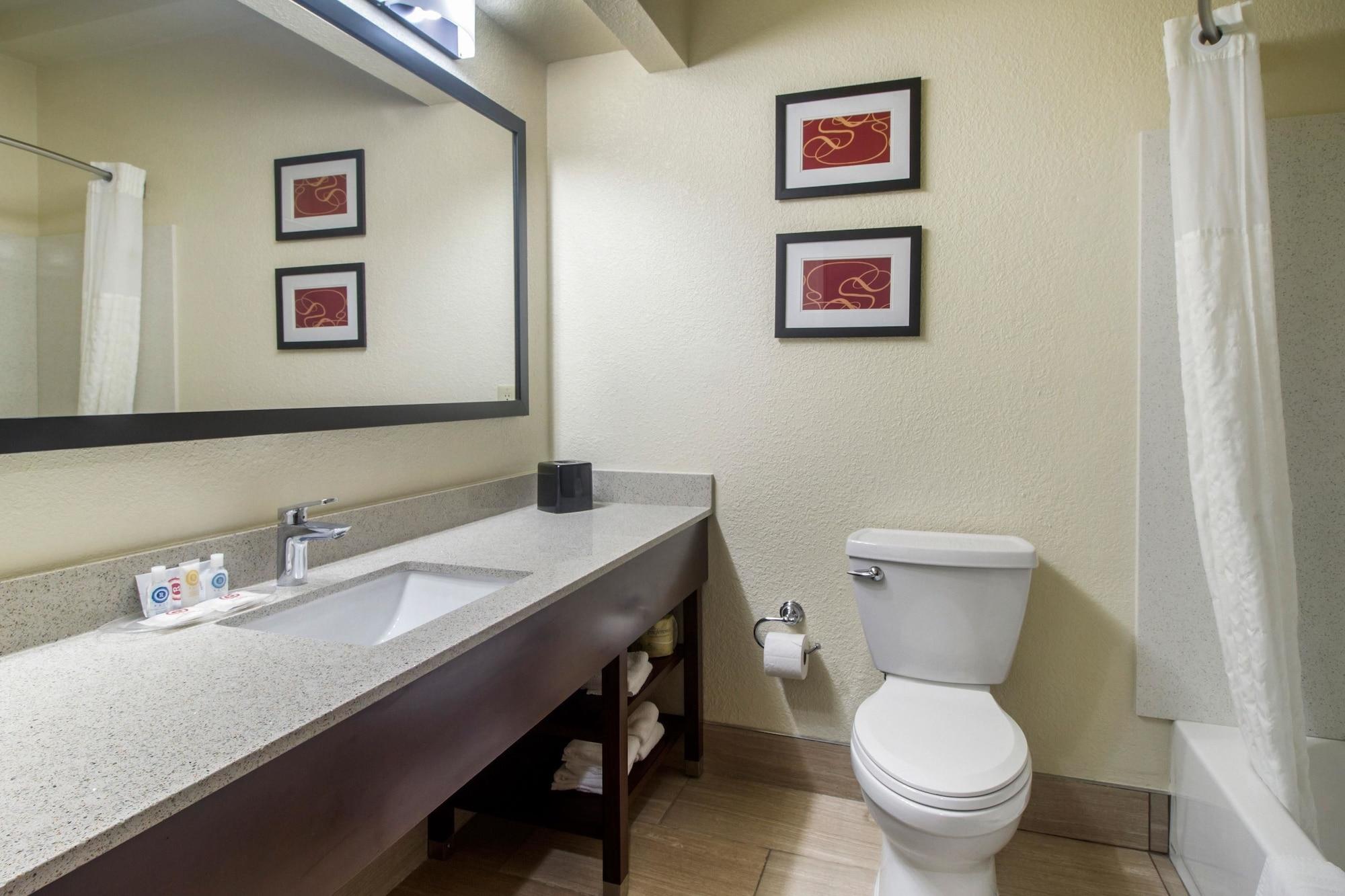 Comfort Suites Danville Bagian luar foto