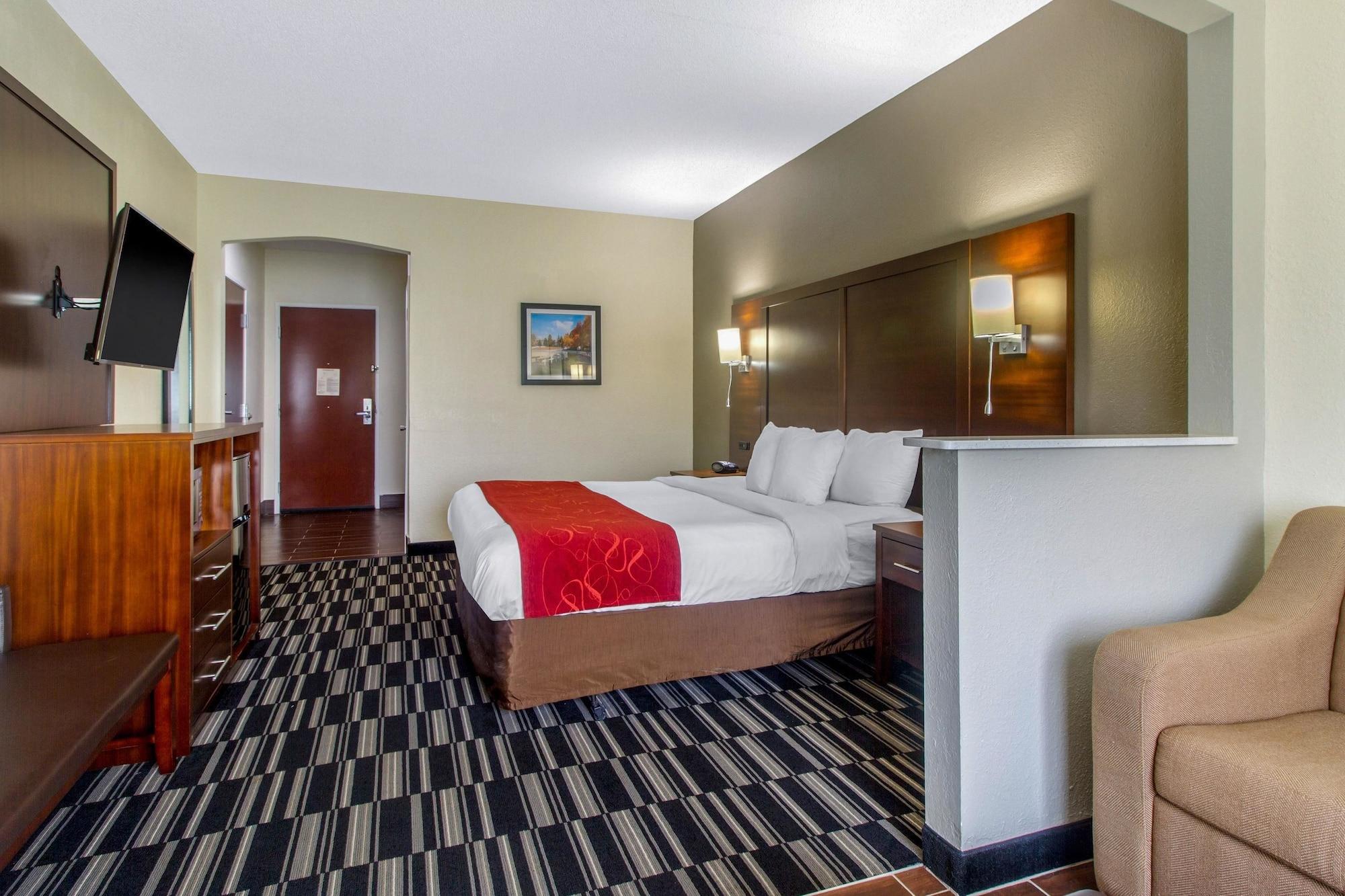 Comfort Suites Danville Bagian luar foto