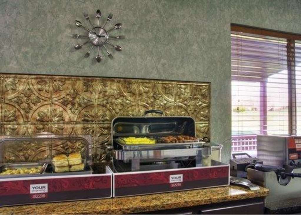 Comfort Suites Danville Restoran foto
